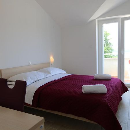 Apartments Sucic Iva I Tea Soline  Extérieur photo