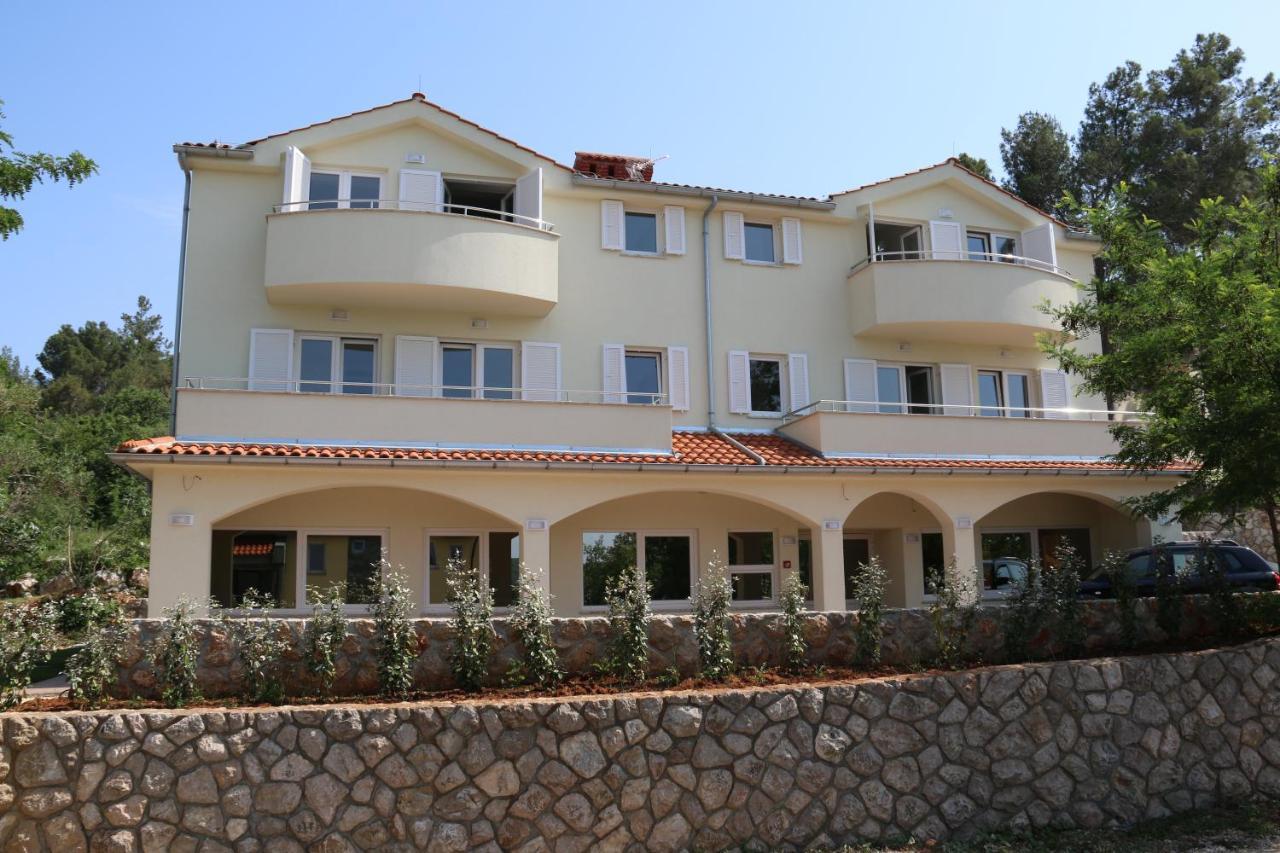 Apartments Sucic Iva I Tea Soline  Extérieur photo