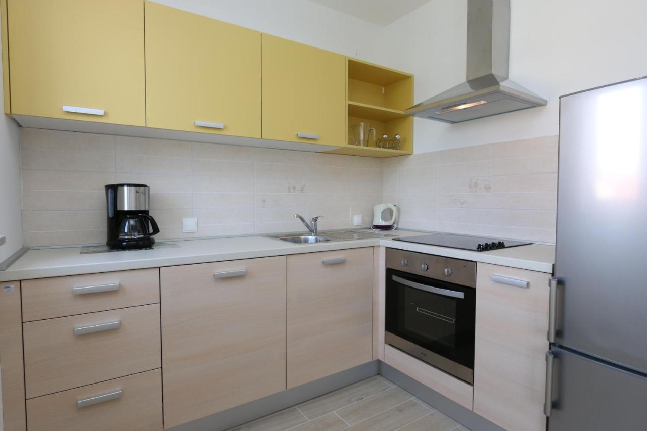 Apartments Sucic Iva I Tea Soline  Extérieur photo