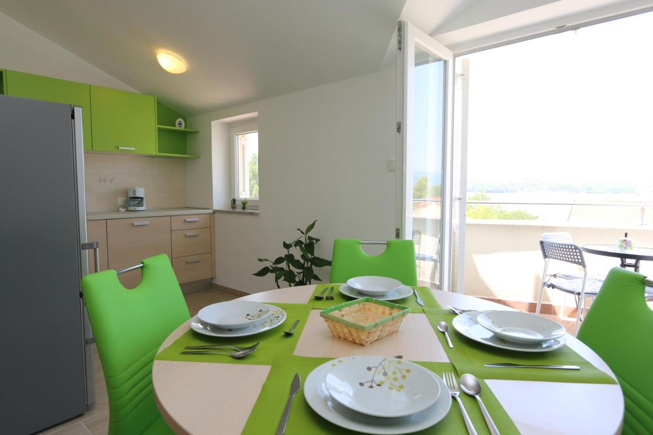Apartments Sucic Iva I Tea Soline  Extérieur photo