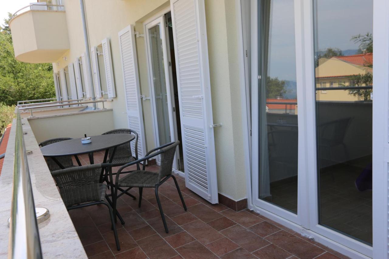 Apartments Sucic Iva I Tea Soline  Extérieur photo