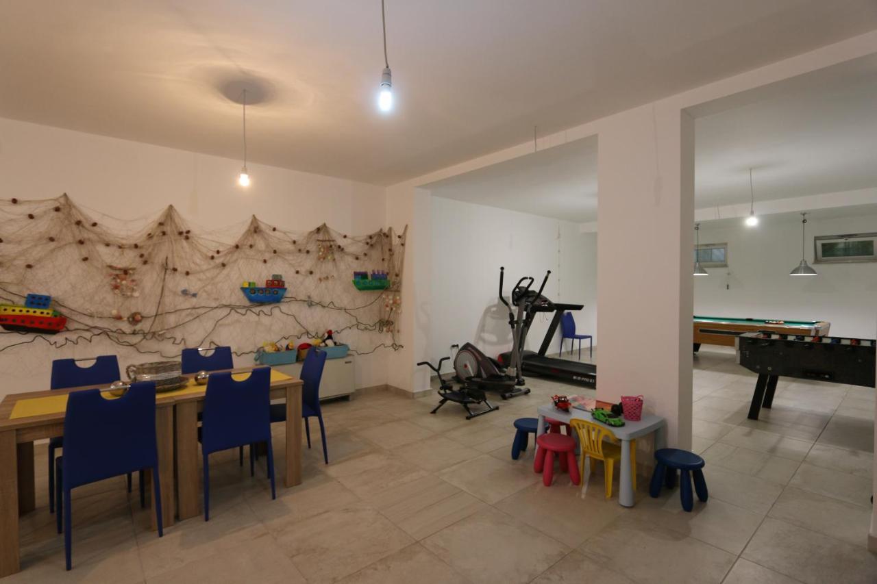 Apartments Sucic Iva I Tea Soline  Extérieur photo