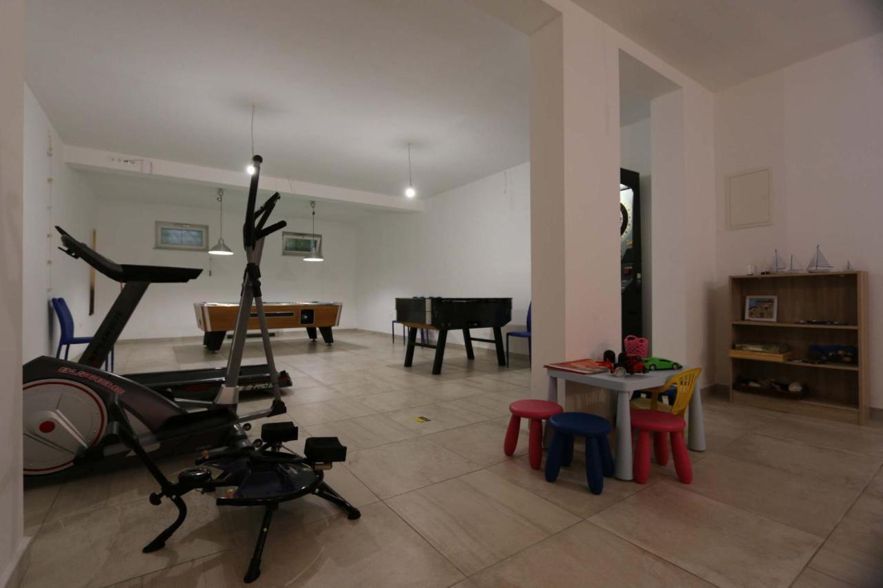 Apartments Sucic Iva I Tea Soline  Extérieur photo